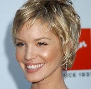 coiffure-cheveux-tres-courts-2013.jpg